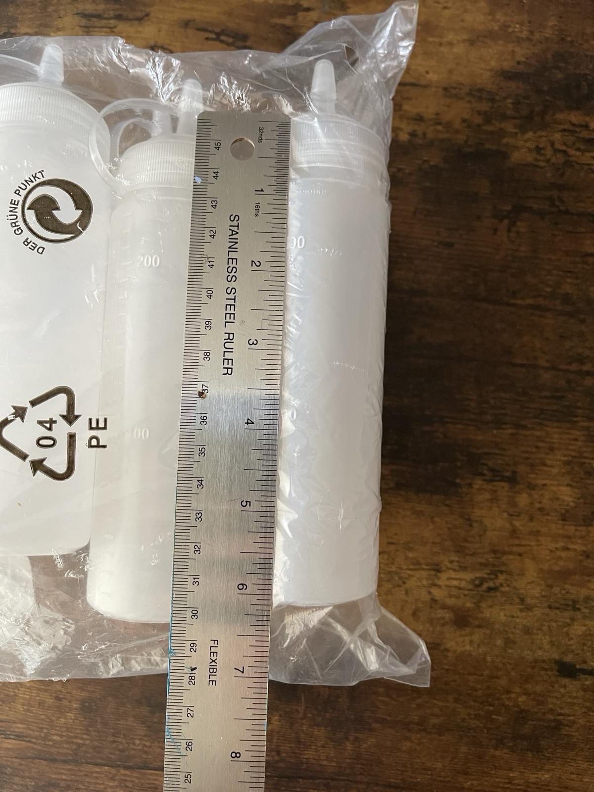 12 Pack Of 8 Ounce Plastic Squeeze Bottles