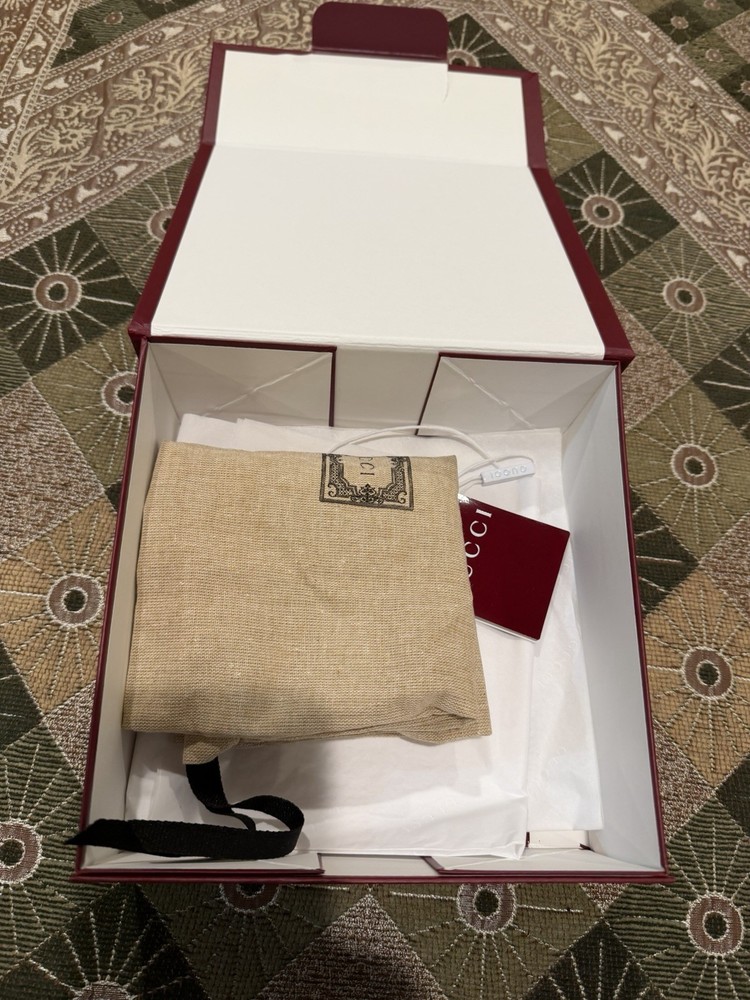 Authentic Mens Gucci EMPTY Belt Box With Dust Bag 100% Authentic