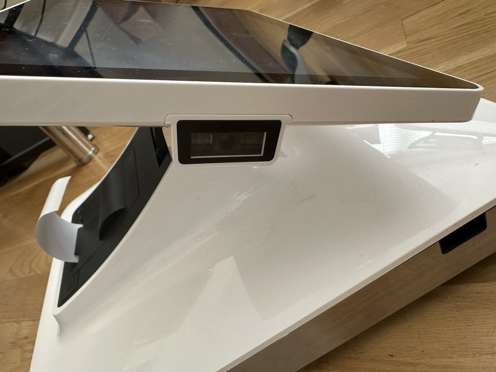 ELO PayPoint E346732 Android Open Source 32GB 13.3'' POS System - White/Reseted