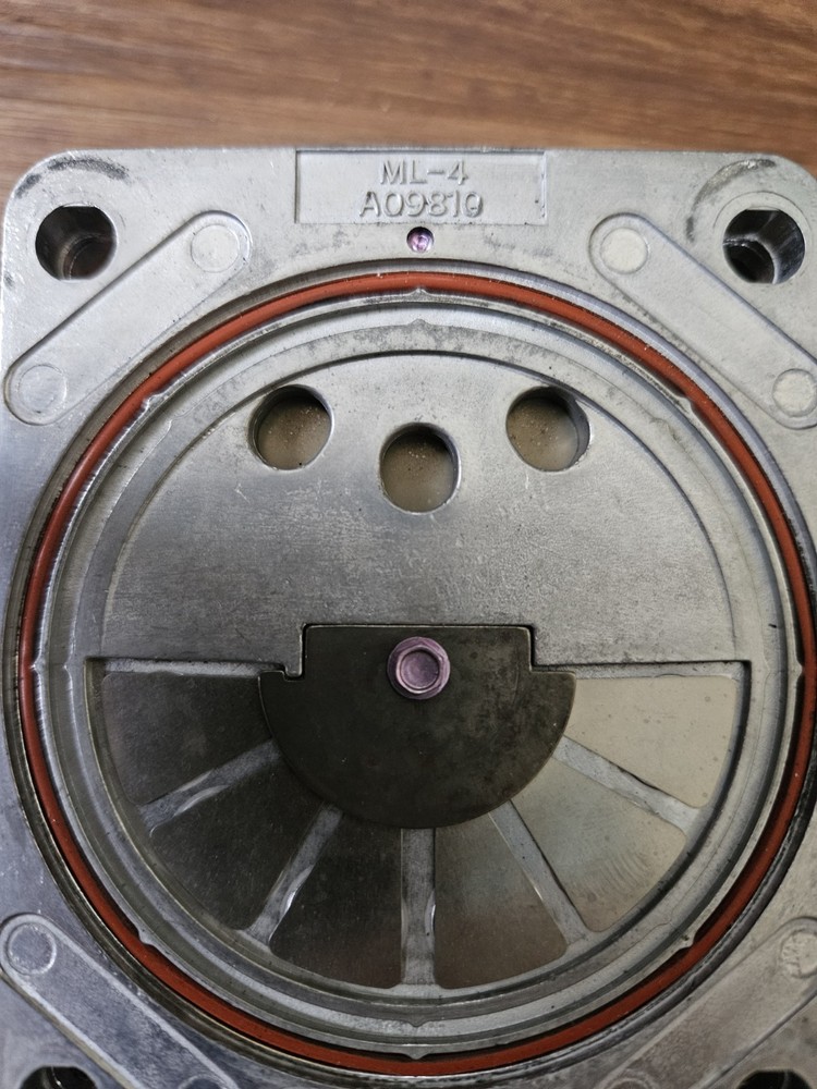 DeWalt D55167 Compressor Replacement Valve Plate Assembly - A09810