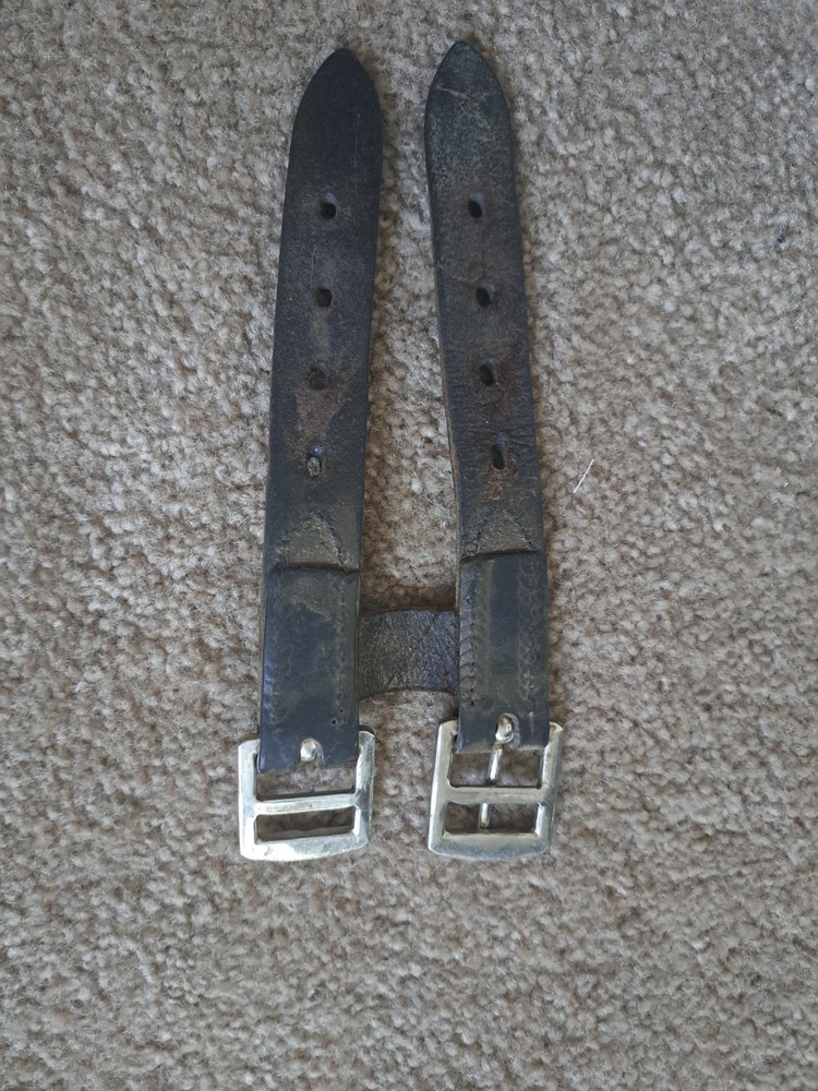TOUGH 1 GIRTH EXTENSION, BROWN LEATHER WITH ROLLER BUCKLES