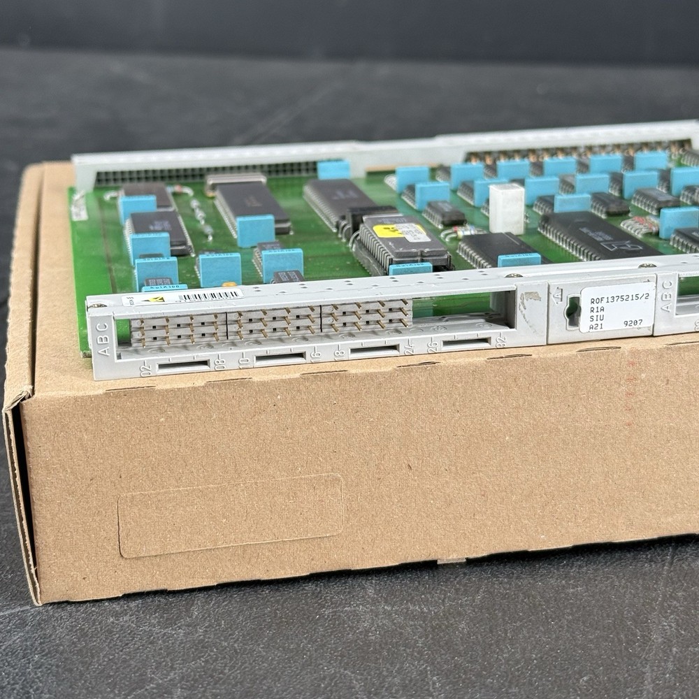 Ericsson SIU ROF1375215/2 R1B SERIAL INTERFACE UNIT