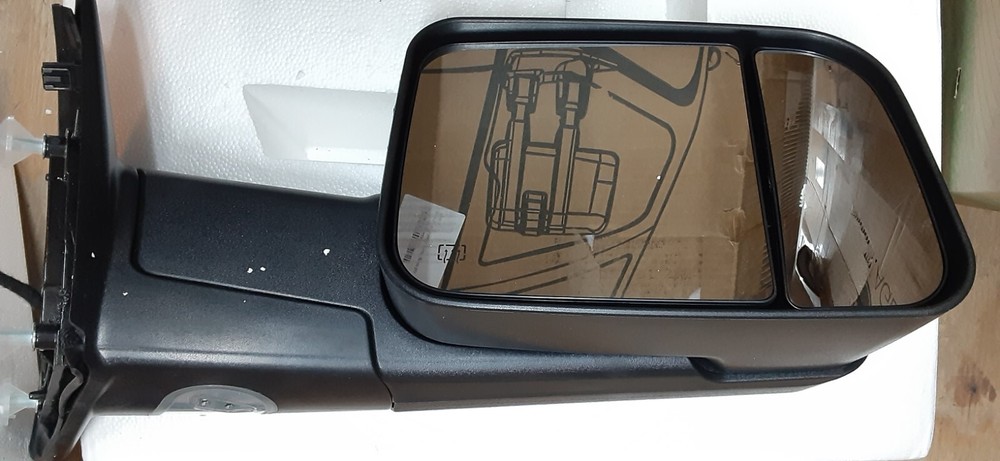 AERDM Black Housing Towing Mirrors with Temperature Sensor