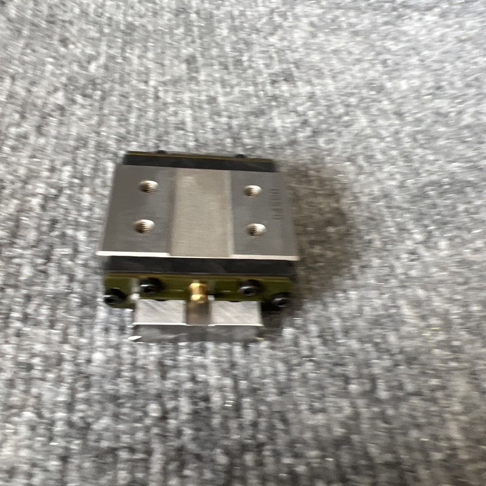 THK HRW17 Linear Guide Block And Rail New