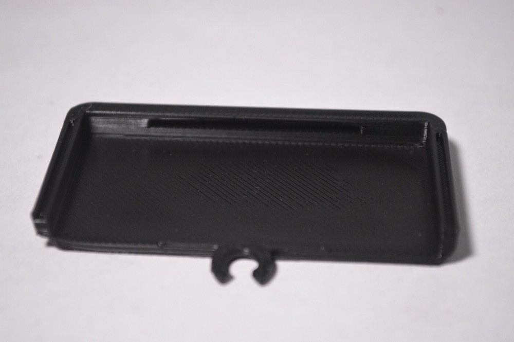Digtrax throttle battery cover