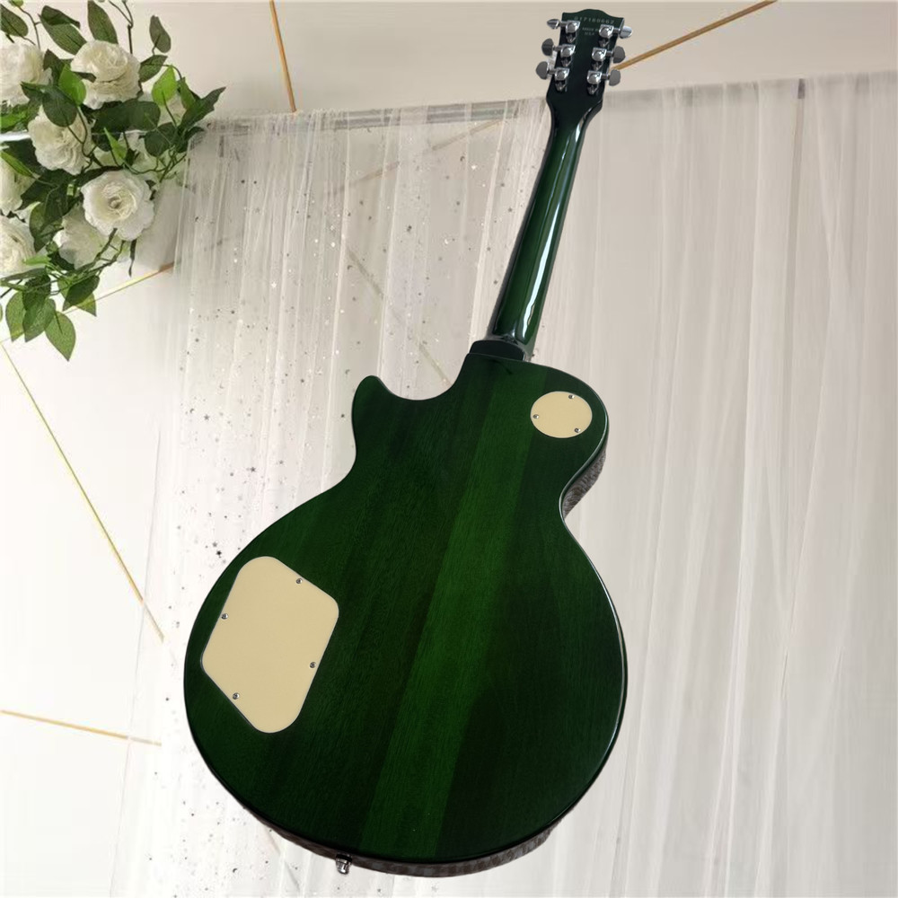 エレキギター、メーカーストレート、高品質、送料無料、6弦、色がきれい、音質が優美、カエデ、空輸