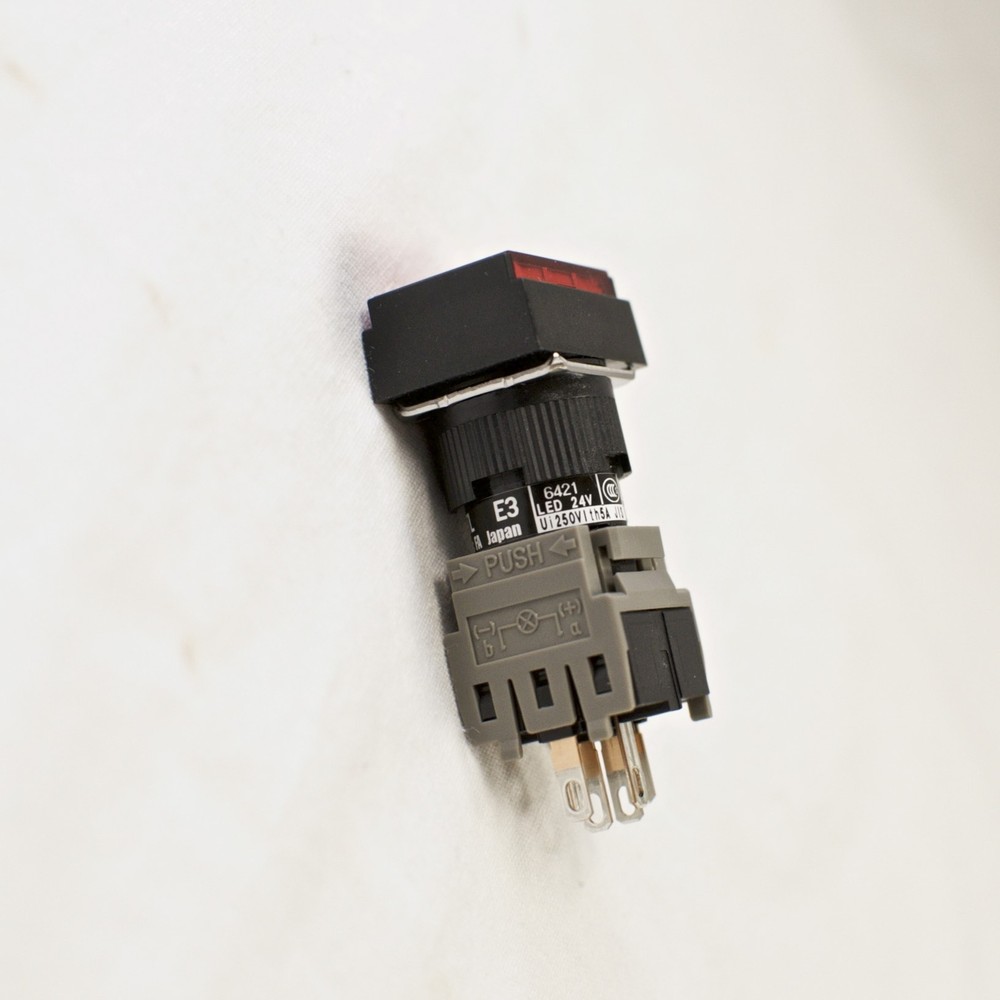 FUJI AH165-TLR11E3 Red Pushbutton Command Switch 24VDC LED (Pack of 5)