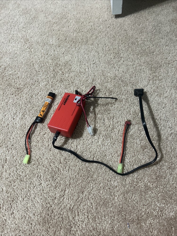 airsoft gun