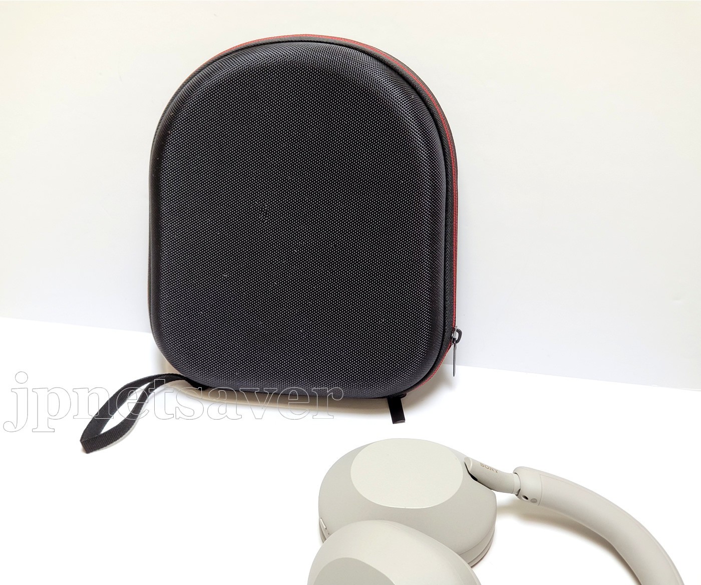 HARD CASE/Bag For Sony WH-1000XM5 Headphones. Elegant, Well Fitted, Protective