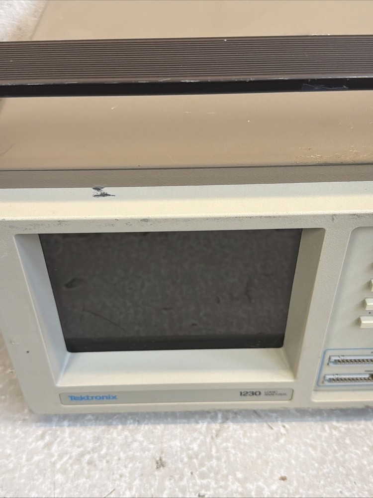 Tektronix 1230 Logic Analyzer 24-Channel Portable