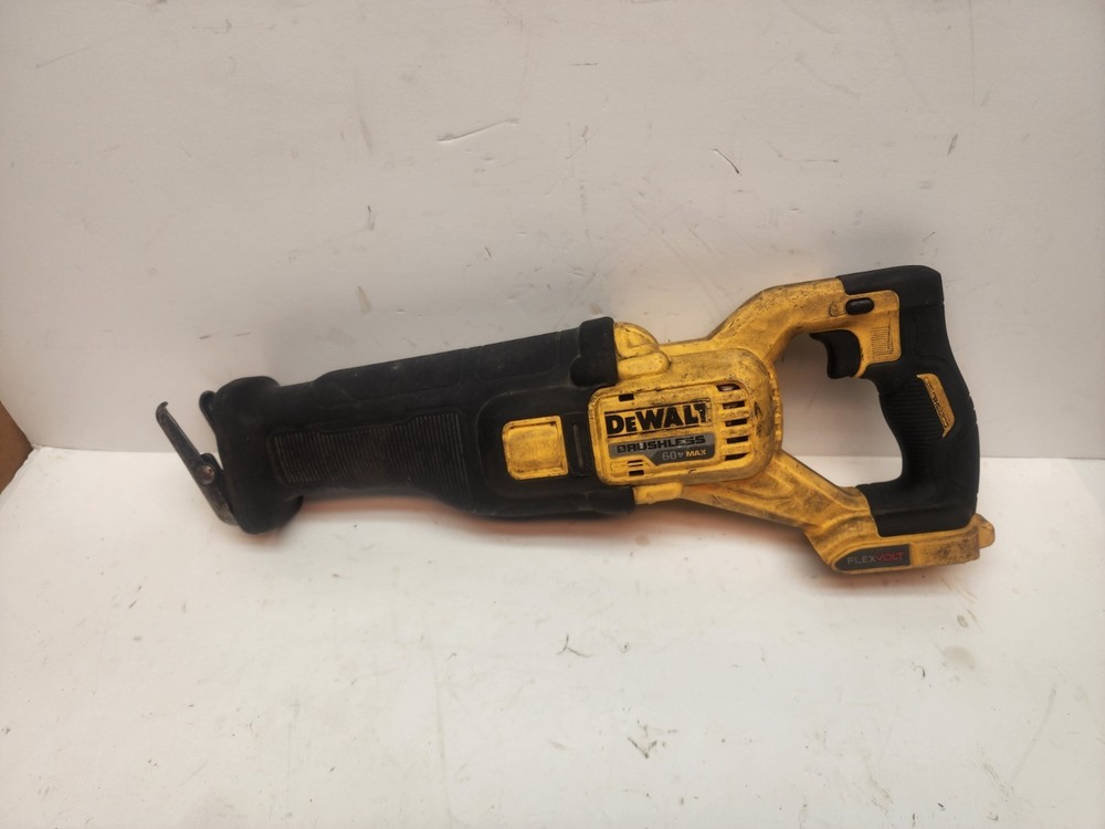 DeWALT DCS388 60V FlexVolt Brushless Variable Speed Reciprocating Saw Tool Only