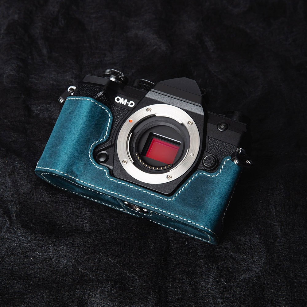 Genuine Leather Half Camera Case for Olympus OM-D E-M5 Mark III/E-M5 Case Blue