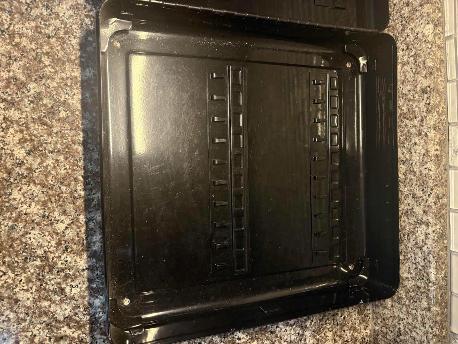 Snap-on Tools SSX16P121 Collector Key Cabinet Black Metal Box