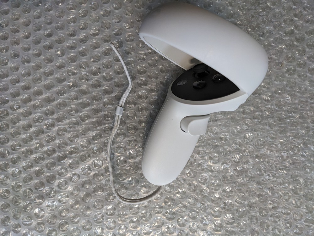 Genuine Original Meta Oculus Quest 2 VR left Touch Controller Only