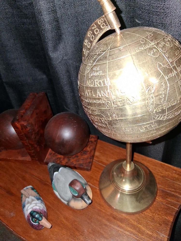 MARITIME NAVIGATIONAL SOLID BRASS WORLD GLOBE