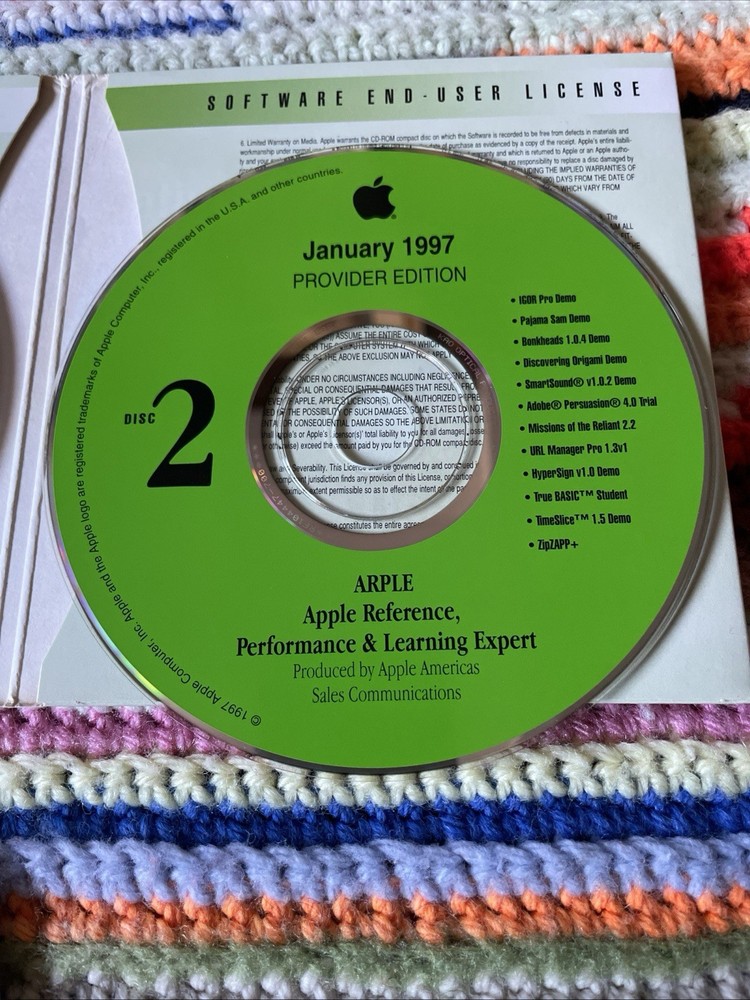 Apple ARPLE Supplement January 1997 Reference Performance & Learning CD-ROM
