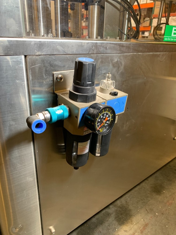 Automated Filling and Capping machine