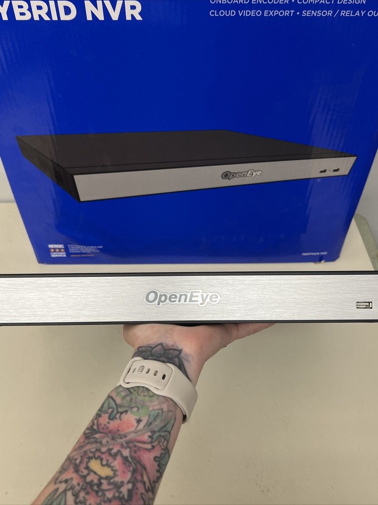 Open Eye Web-Enabled Hybrid NVR