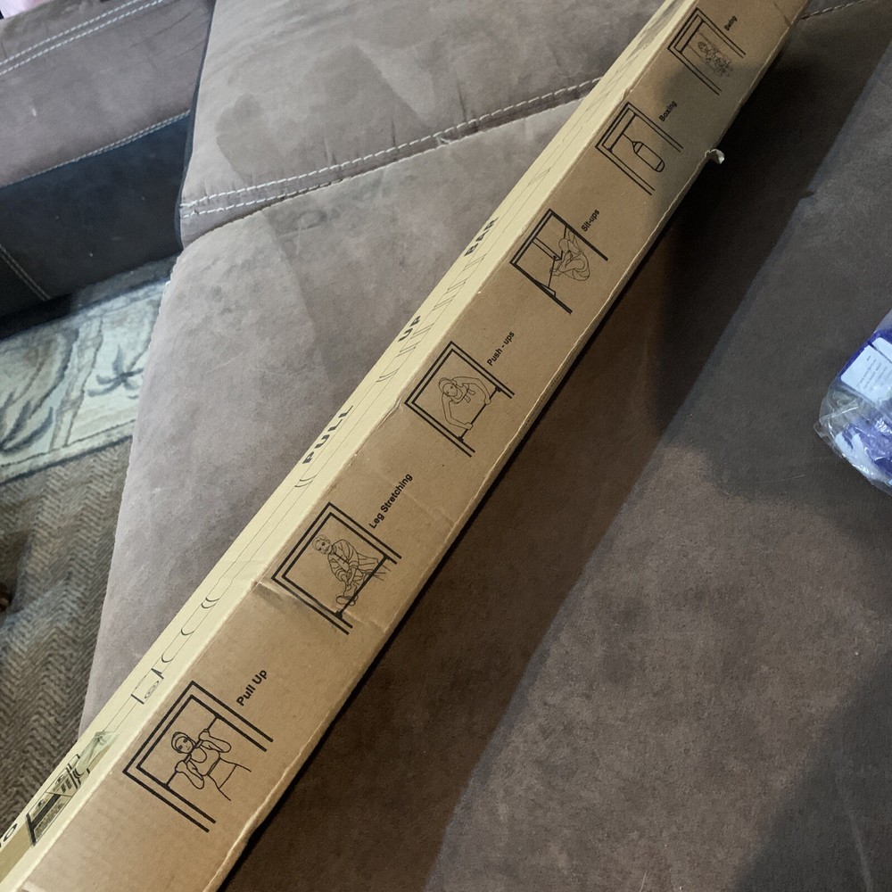 Hakeno Adjustable Pull Up Bar 28/32in New Open Box
