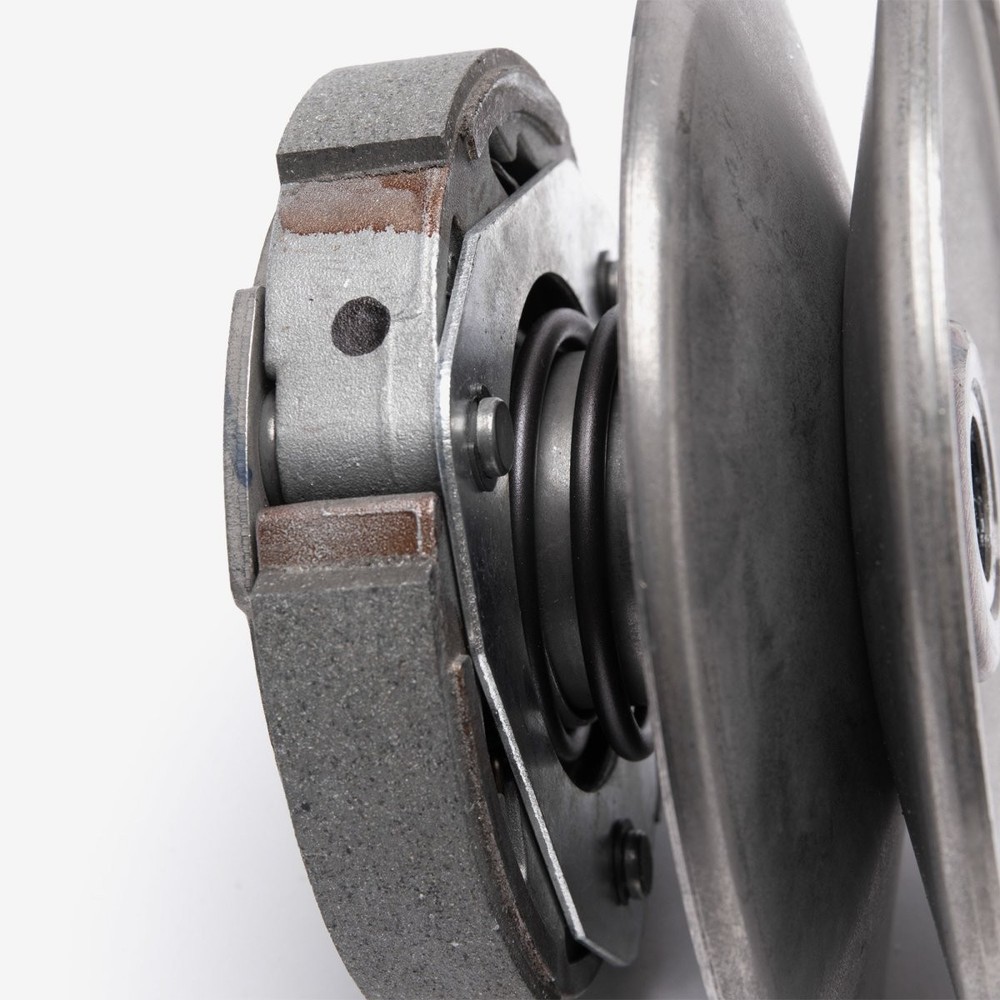Complete Clutch Assembly Easy to Replace CVT Clutch Assembly Scooter CLA057 Left