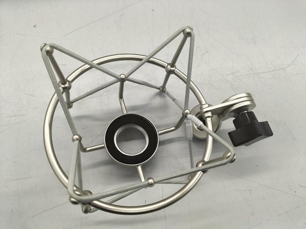 NEUMAN Suspension Holder EA1 Used