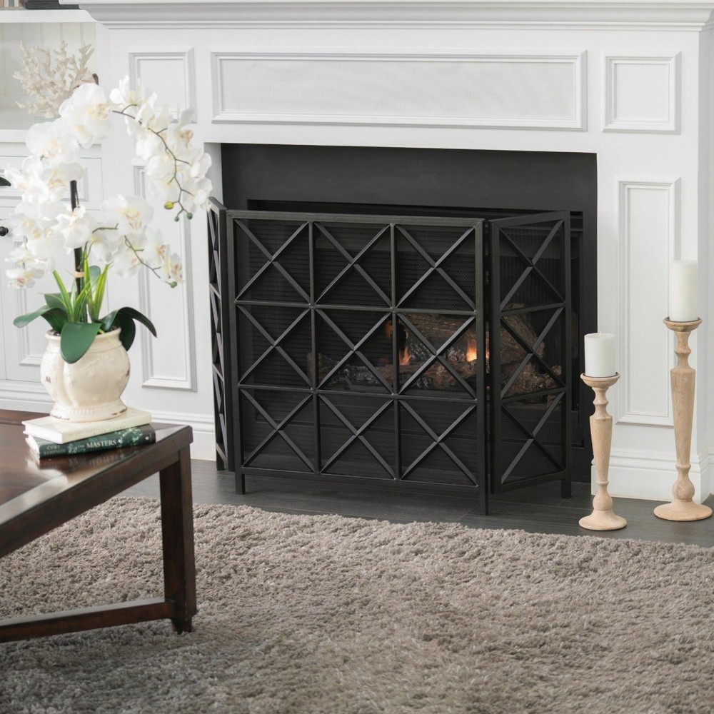 Mandralla 3 Panelled Iron Fireplace Screen