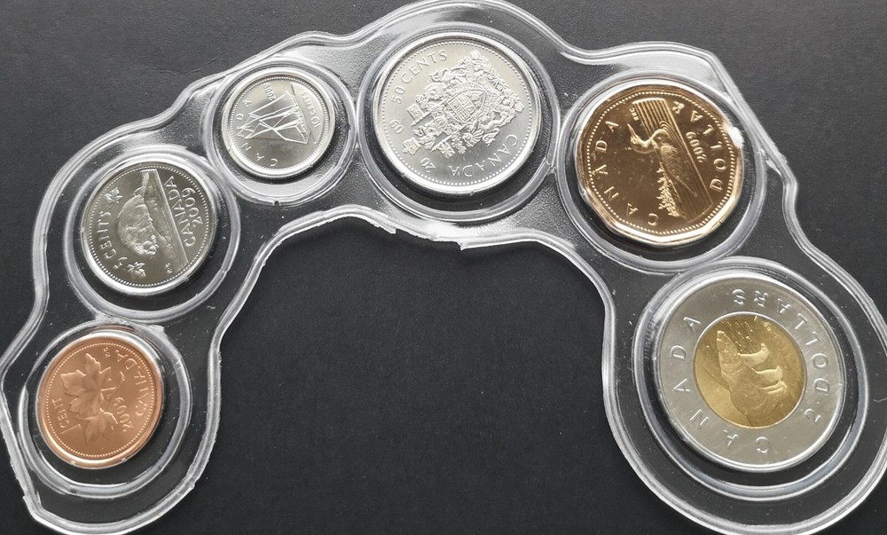 *** CANADA  2009  UNCIRCULATED  SEALED  COINS  SET ***
