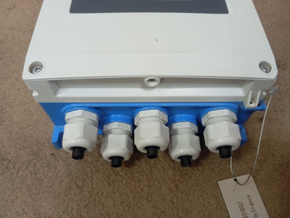 Endress+Hauser / Controller / Promag 400 / 5W4C7F-1A45/0