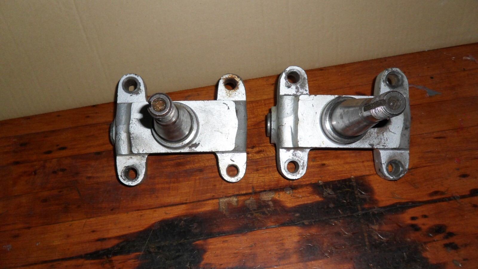 Vintage Sprint Car TAAK Front Wheel Drop Spindles USAC ASCS Ford