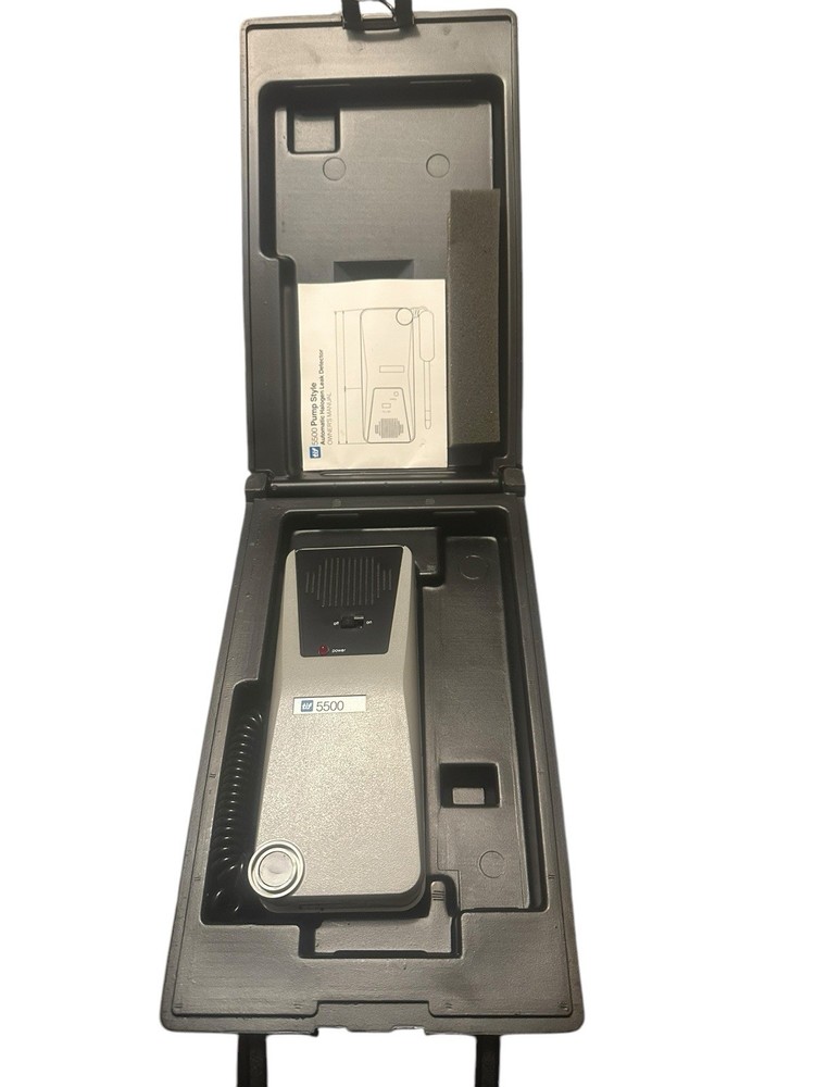 TIF 5500 Pump Style Automatic Halogen Leak Detector  & Case