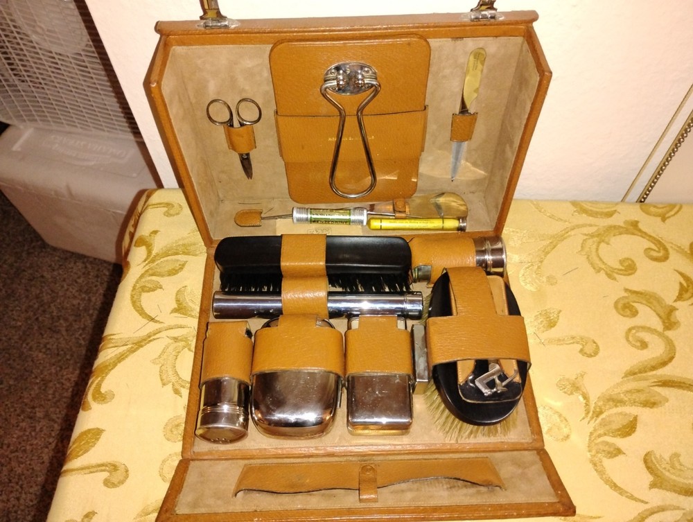 Colgate & Co Shaving Kit  Super Rare, 1920?