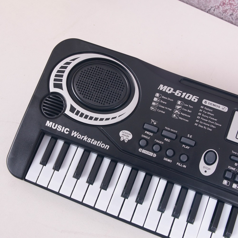 61 Key Multi-function Electronic Piano With Microphone Educational Music Toy