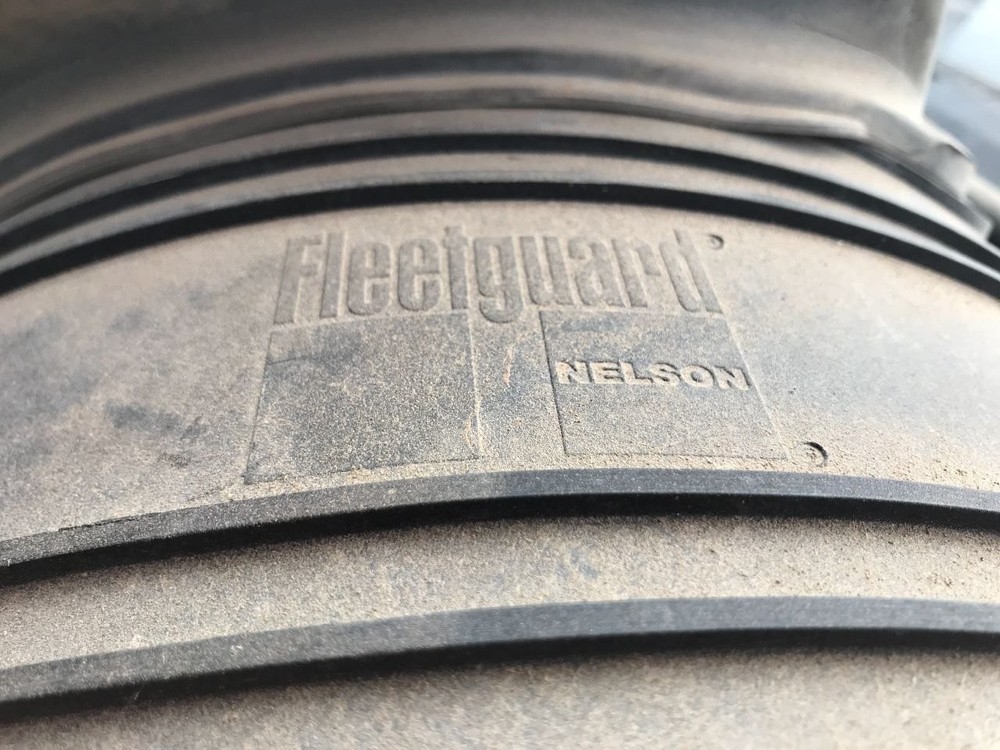 International PROSTAR Air Cleaner - Used