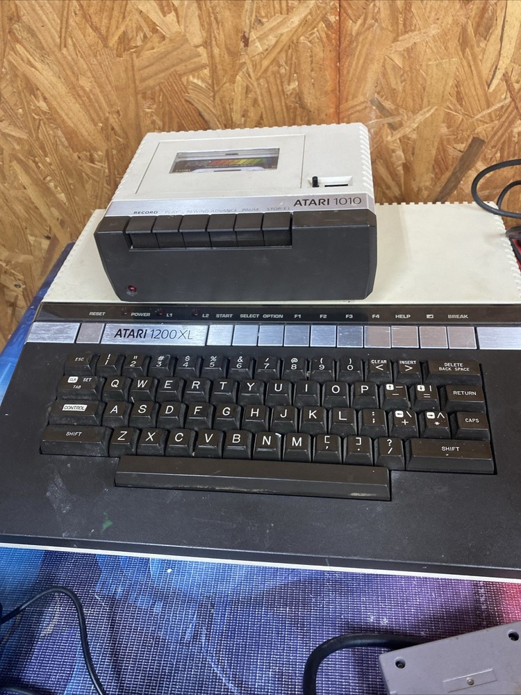 Atari 1200XL Computer Game Console W/Atari 1010 Read Description