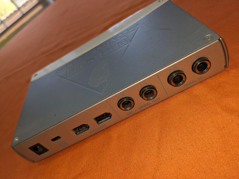 Behringer F-Control Audio FCA202 Firewire Audio Interface w/Drivers & Manual