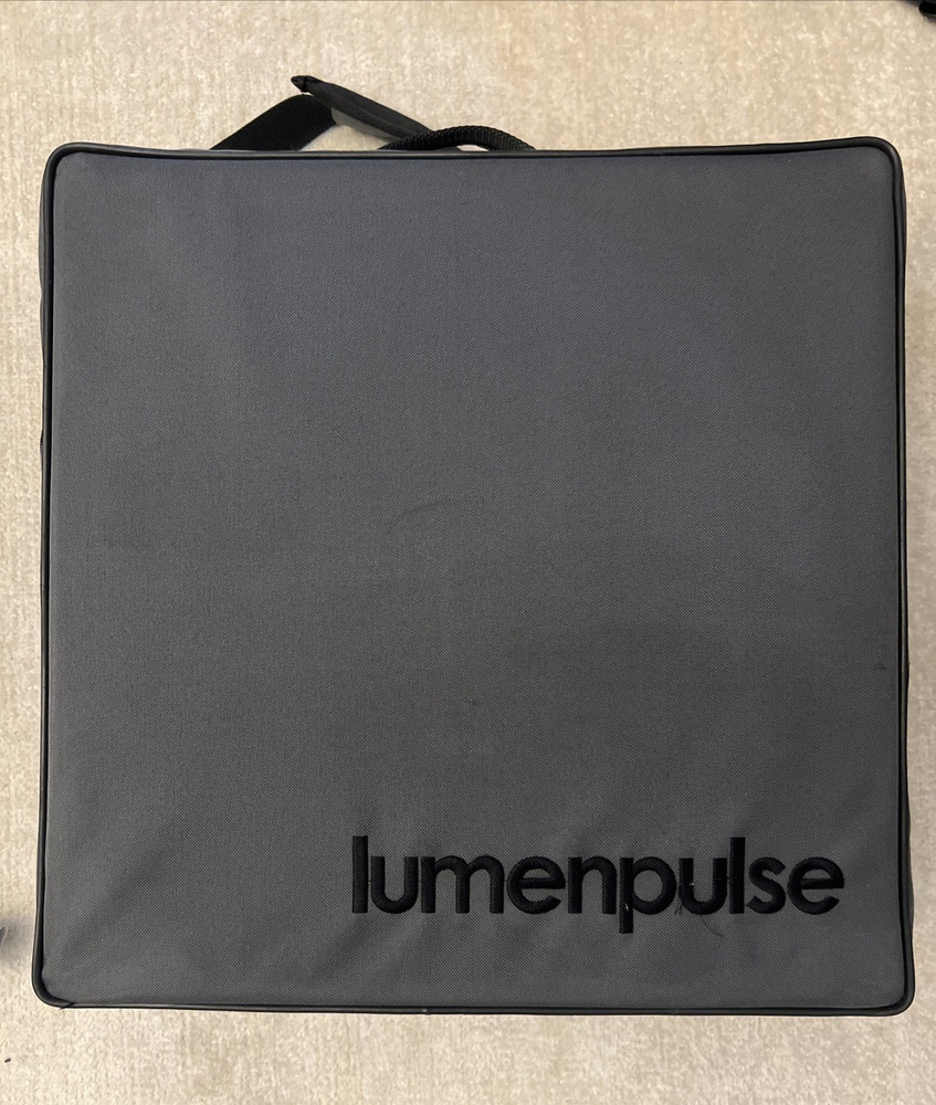 Lumenpulse Lumenbeam 10" with Lumentone Controller, Case, and Stand
