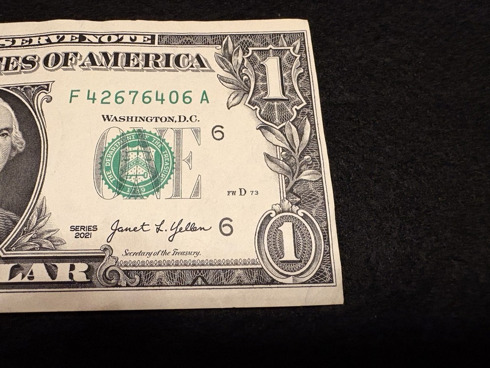 2021 $1 misaligned off center Note Error in excellent condition.