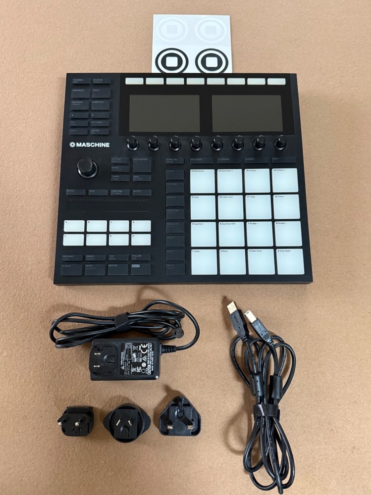 Native Instruments Maschine MK3 With Original Box - Software Transfer Avaliable