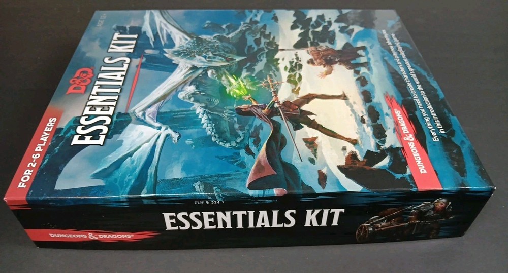 Dungeons & Dragons Essentials Kit 5th Edition NEW