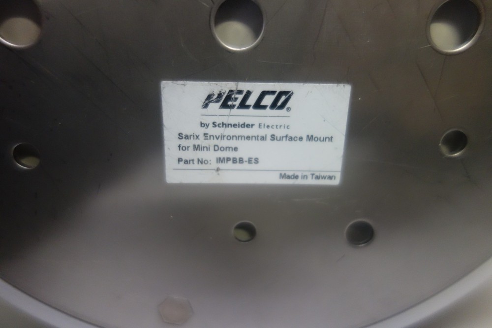 Pelco IMP1110-1ER Environmental Mini Dome