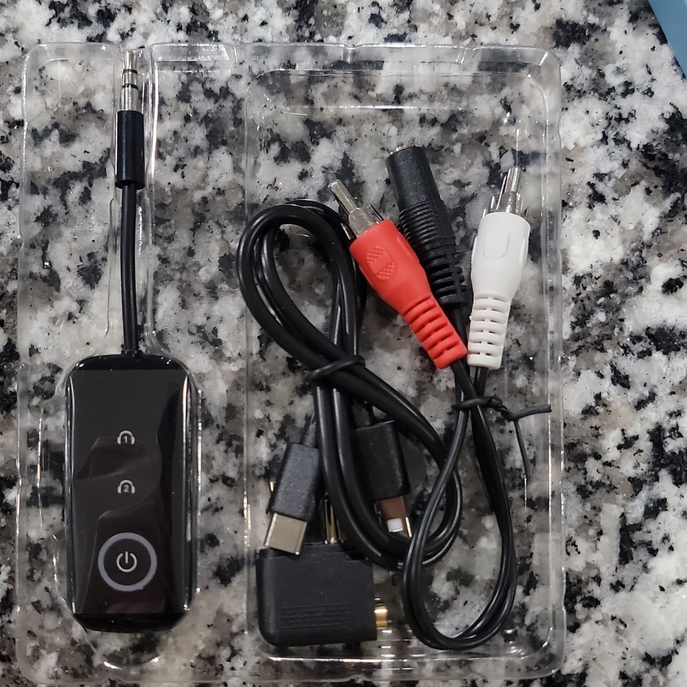 LAICOMEIN B110 Bluetooth Wireless Audio Receiver Transmitter Black 3.5mm RCA