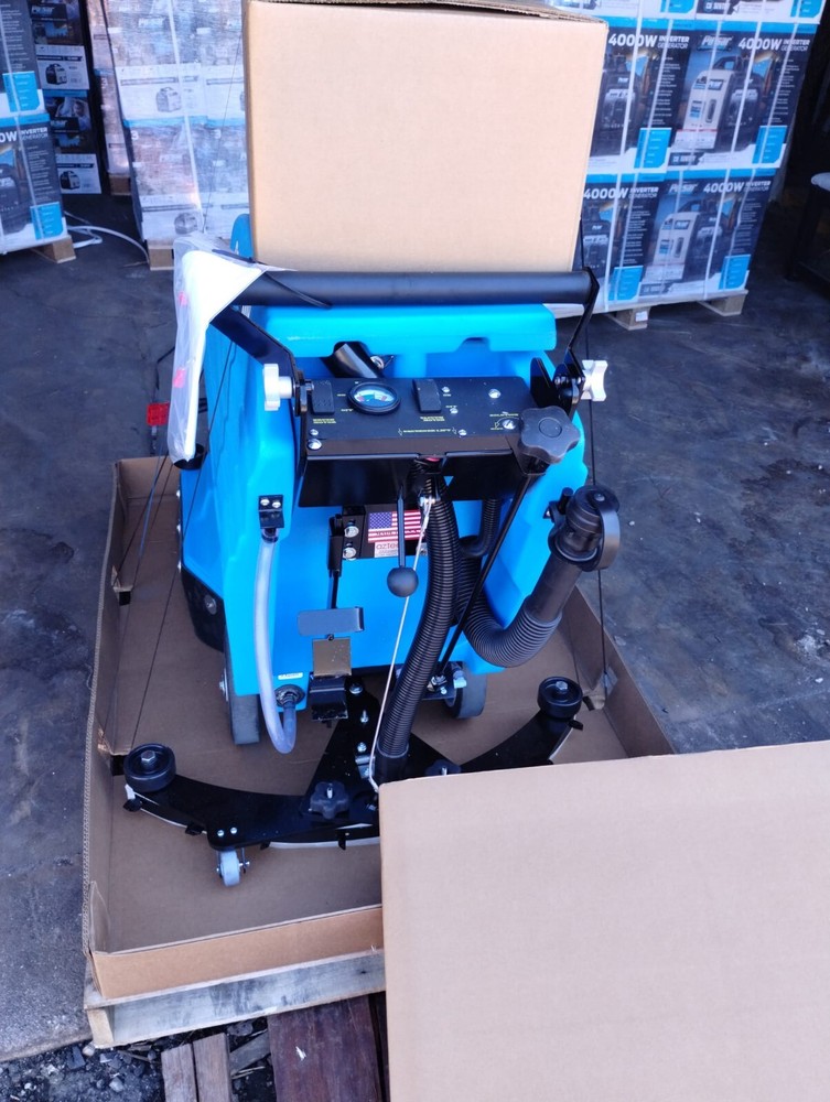 Aztec Proscrub 20" Floor Scrubber