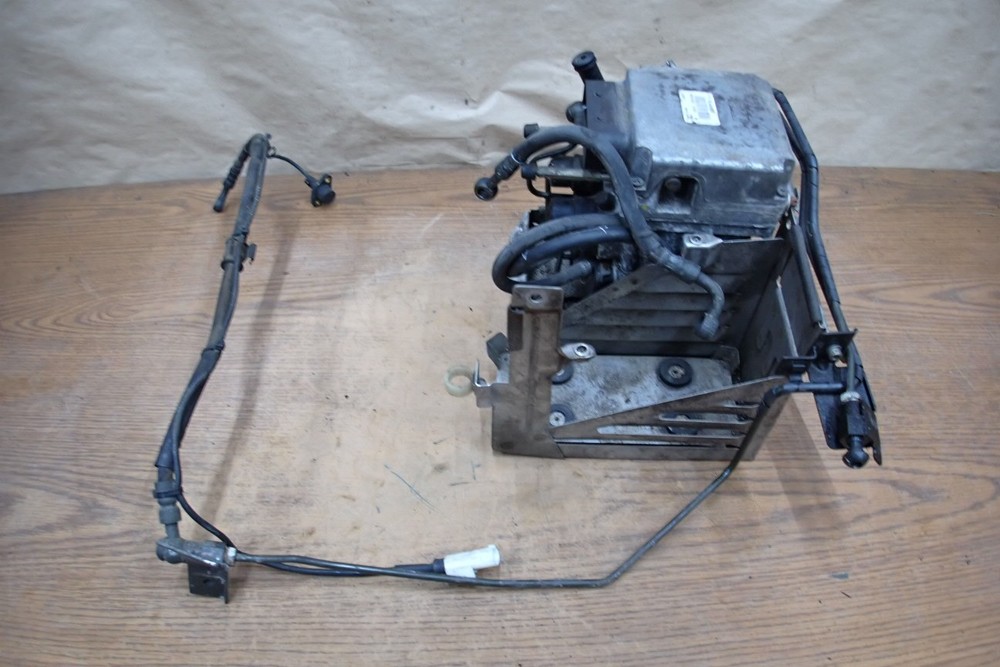 03-04 BMW K1200LT ABS PUMP CONTROL MODULE COMPUTER ASSY FTE S2AB90037