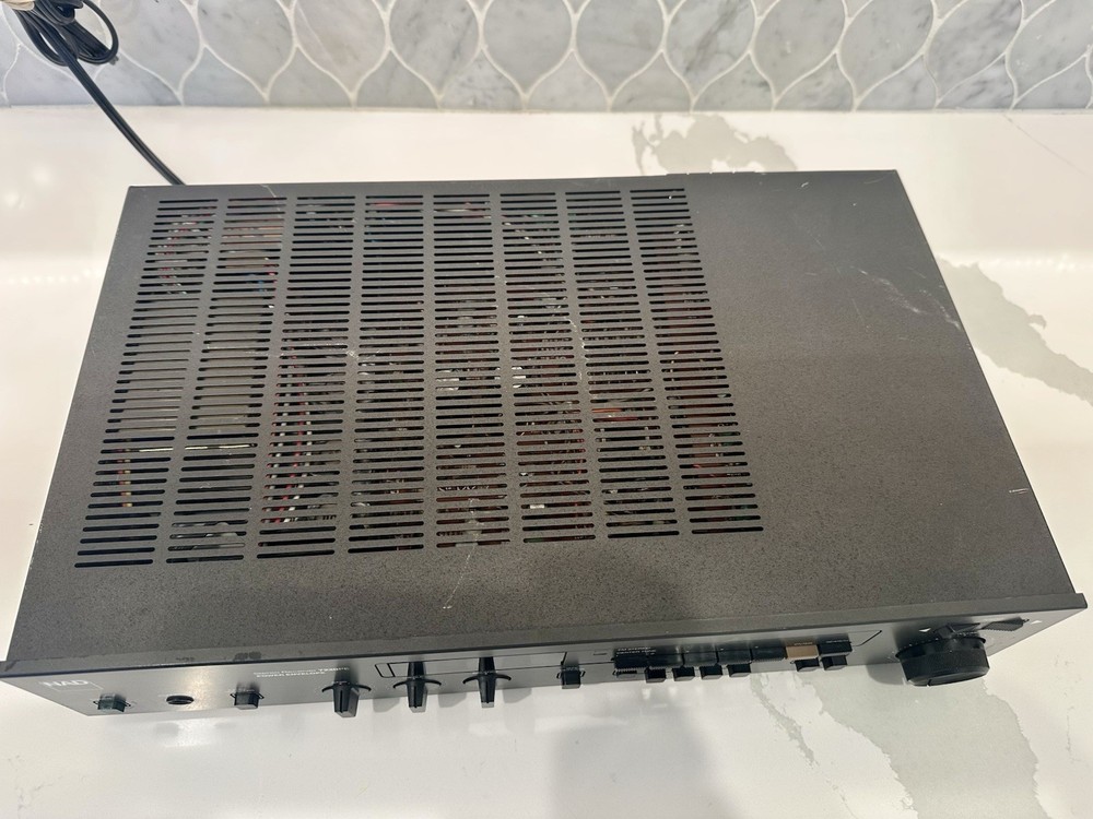NAD 7220PE Stereo Receiver