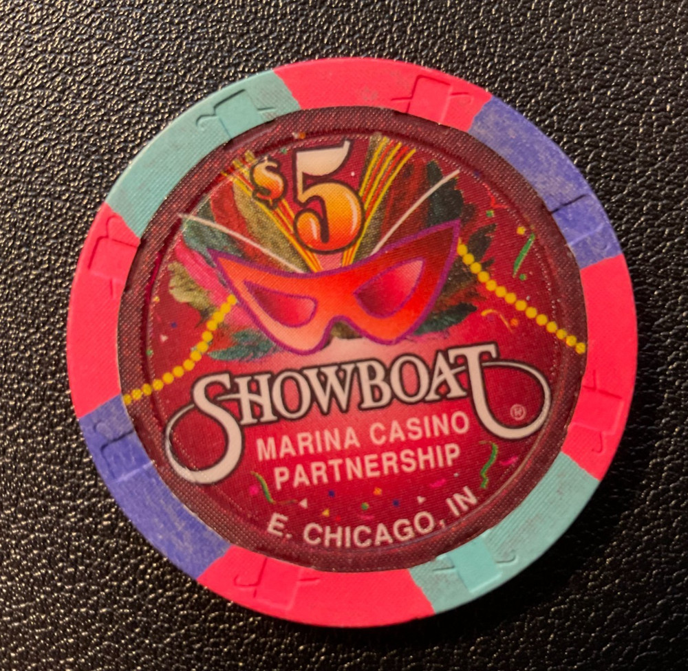 $5 Casino Chip - Showboat - E. Chicago, IN