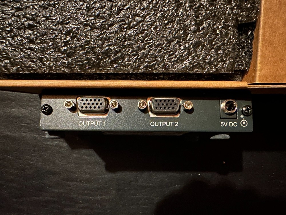 Kramer Electronics VP-200N5 1:2 High Resolution UXGA Distribution Amplifier