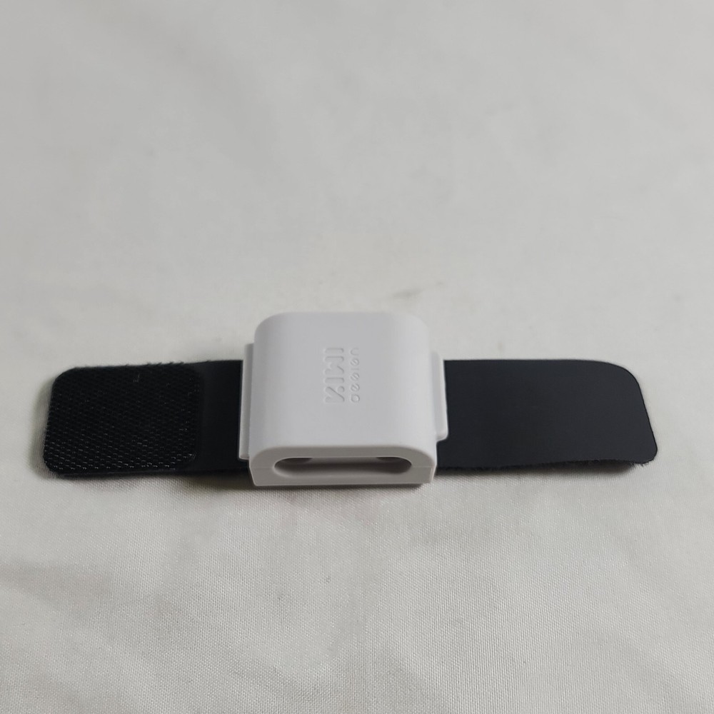 Kiwi Design Oculus Quest Replacement Part- Cord Audio Jack Protector Clip Strap
