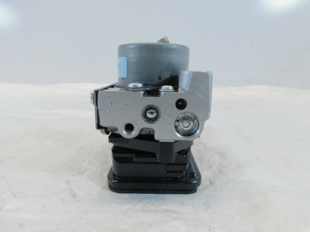 Indian Chief Chieftain Roadmaster & Springfield ABS Line Pump Module Assembly