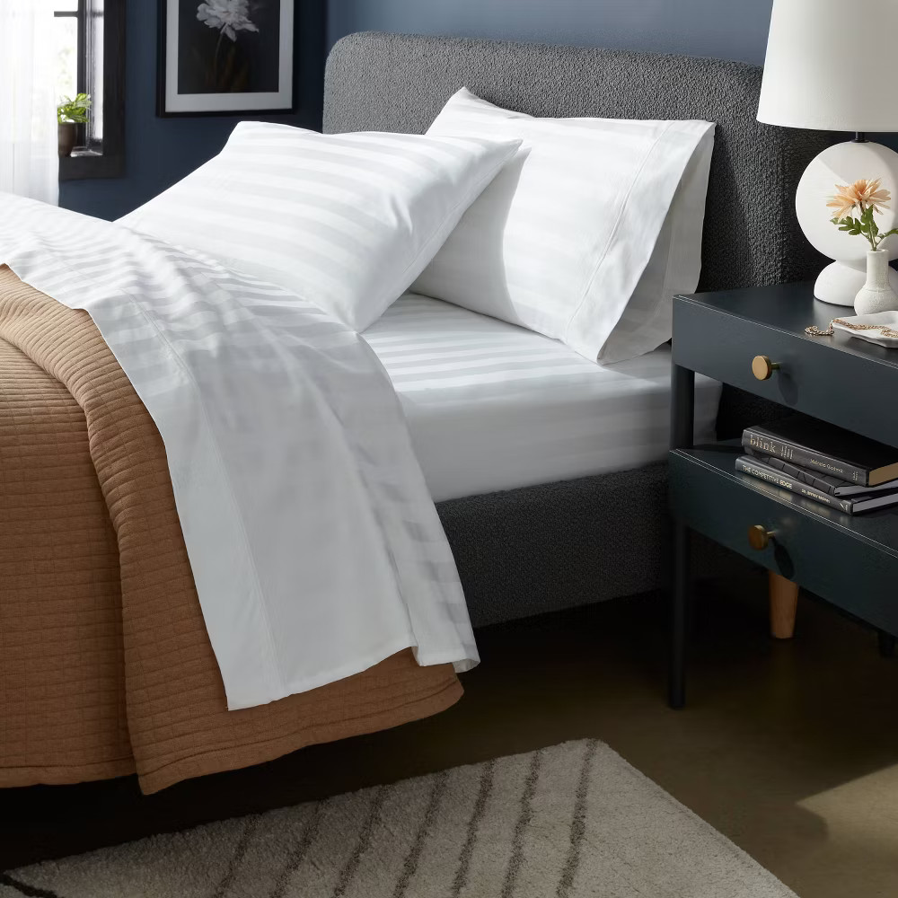 Queen 800 Thread Count Hotel Collection Sheet Set Damask White Hem -