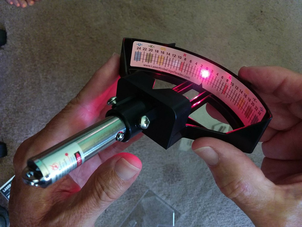 Laser Knife Edge Reader- knowing your angles with LEONARDS WAY knife goiniometer